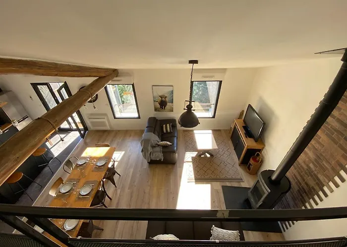 Apartment Vigneronne Classee 3 Etoiles Magalas